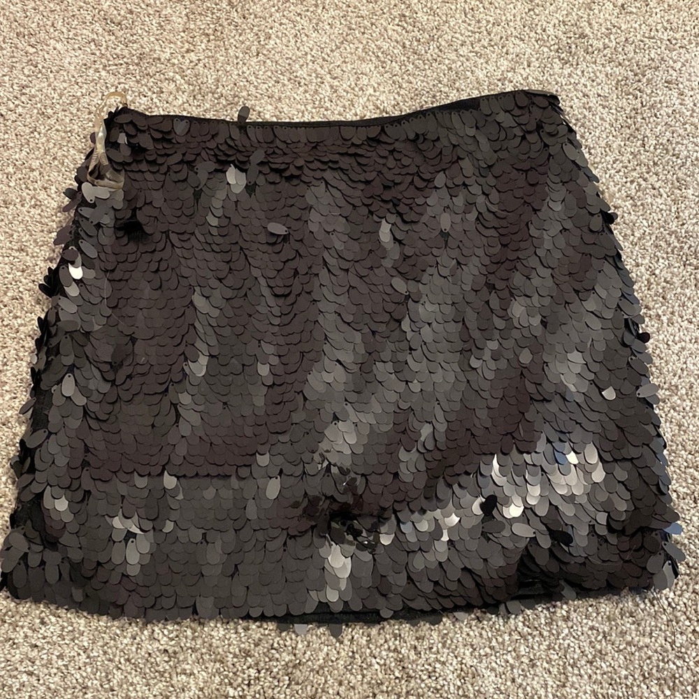 NWT black sequin skirt